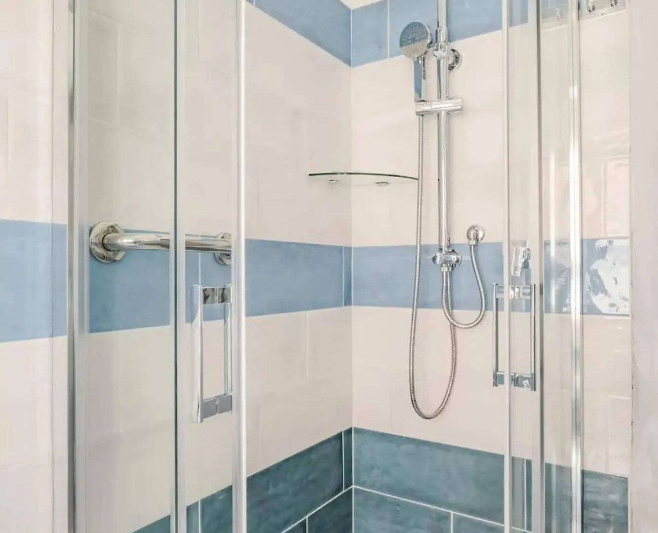 Appartamento CASA ISABELLA vicino mare con giardino Santa Teresa di Gallura